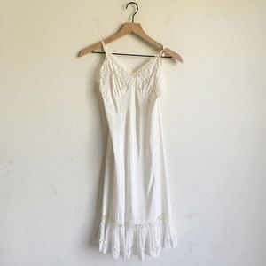 Aristocrat Vintage Nylon Cream Dress Slip